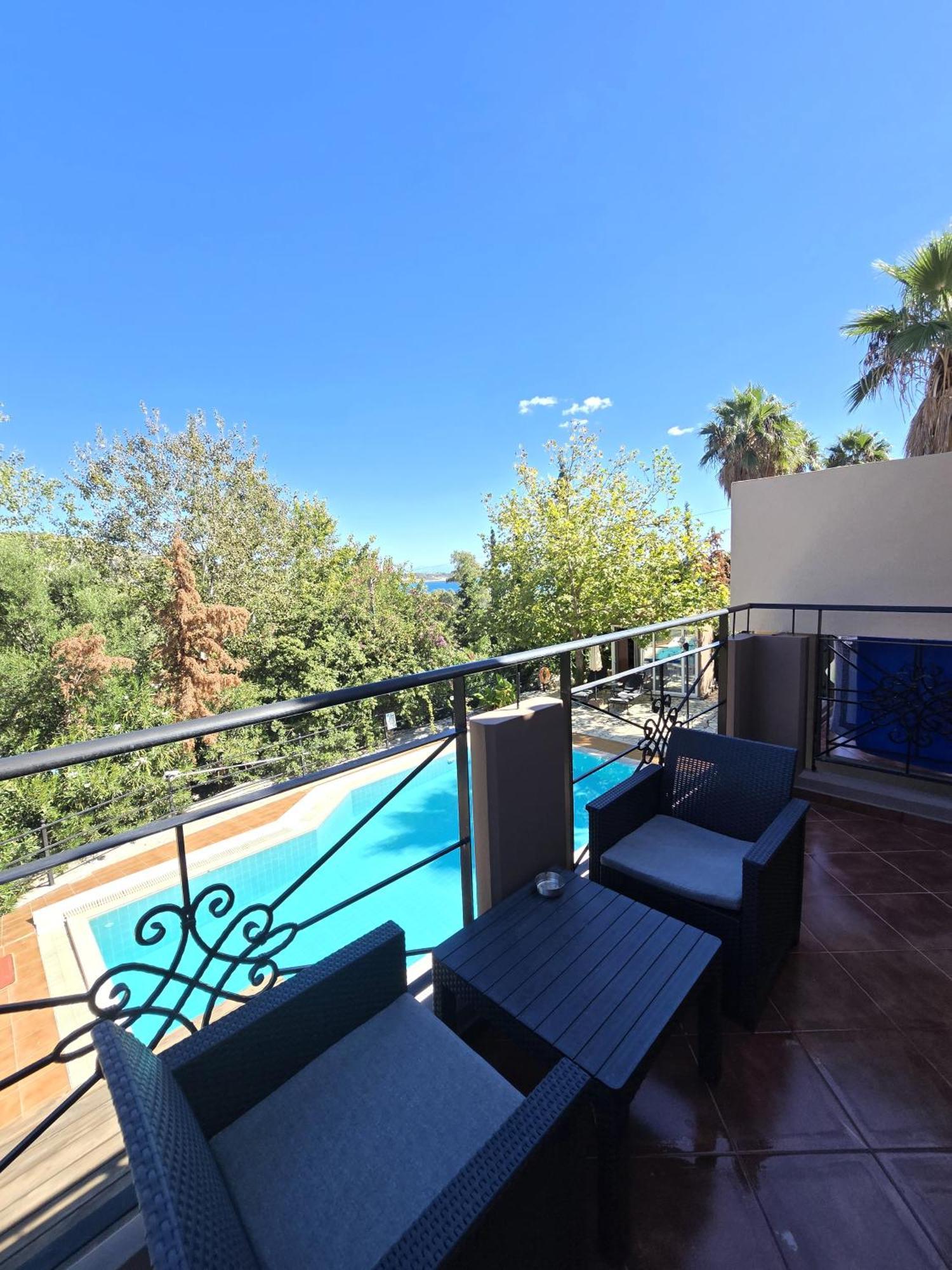 Okeanis & Adults Only Apartament *
