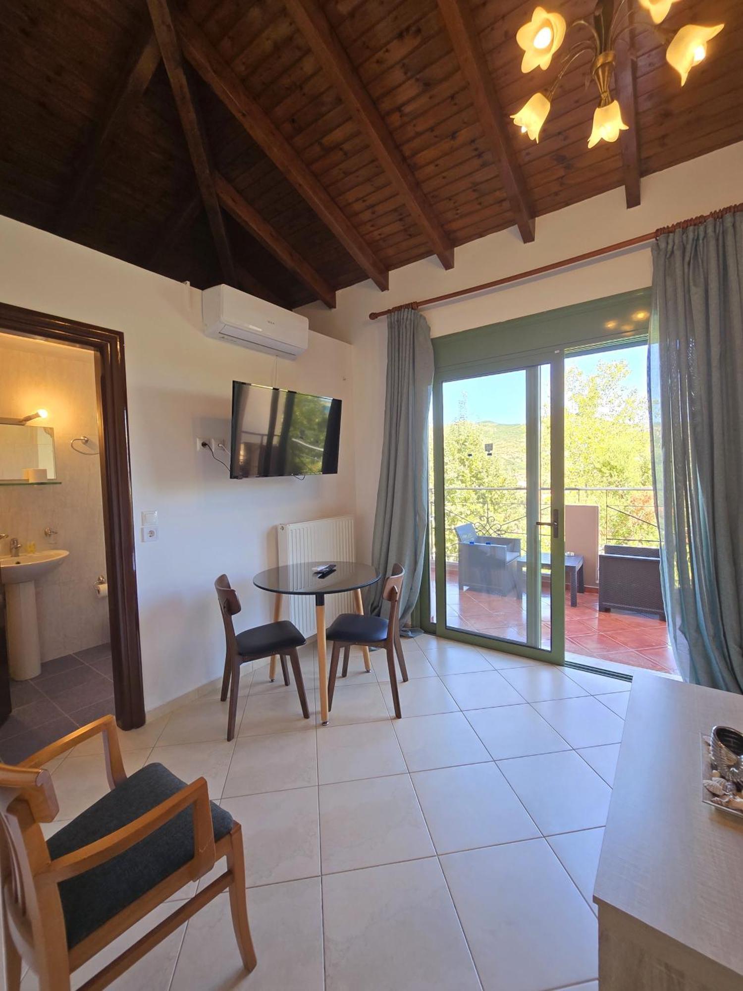 Okeanis & Adults Only Apartment Katelios